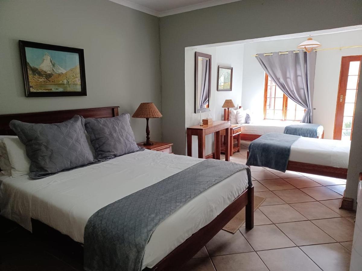 Drakensberg Mountain Retreat Guest House เบิร์กวิลล์ ภายนอก รูปภาพ