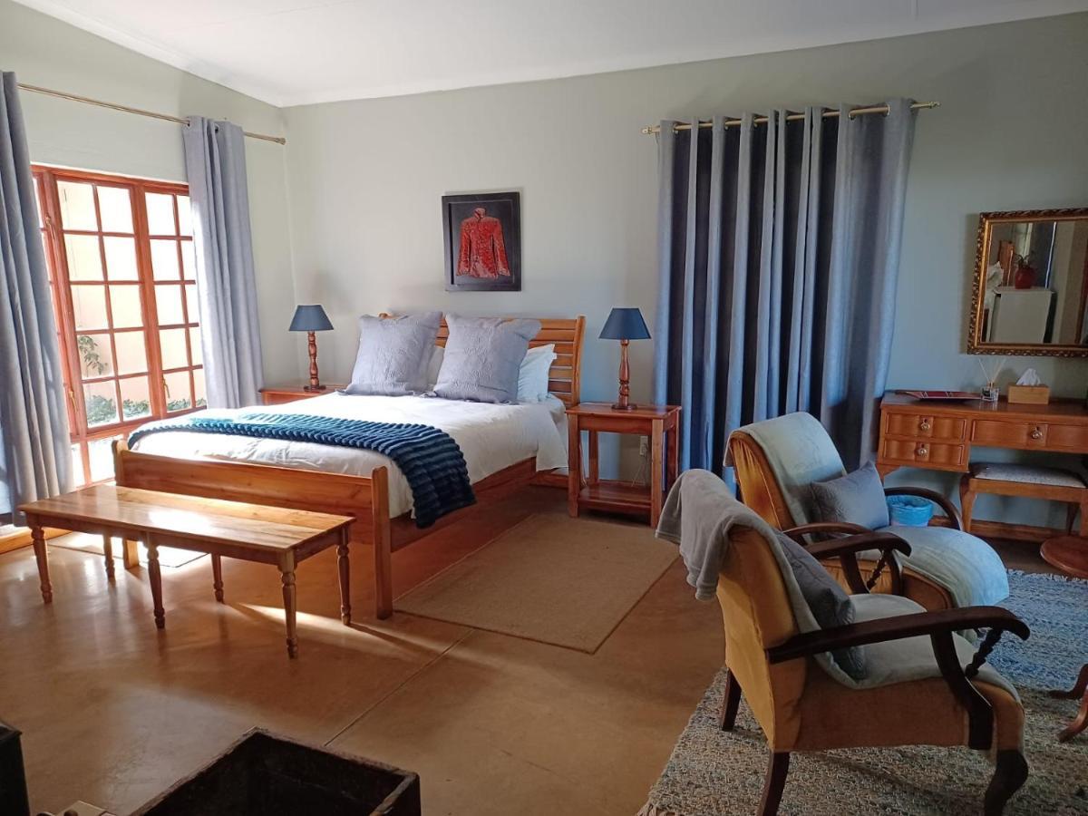 Drakensberg Mountain Retreat Guest House เบิร์กวิลล์ ภายนอก รูปภาพ