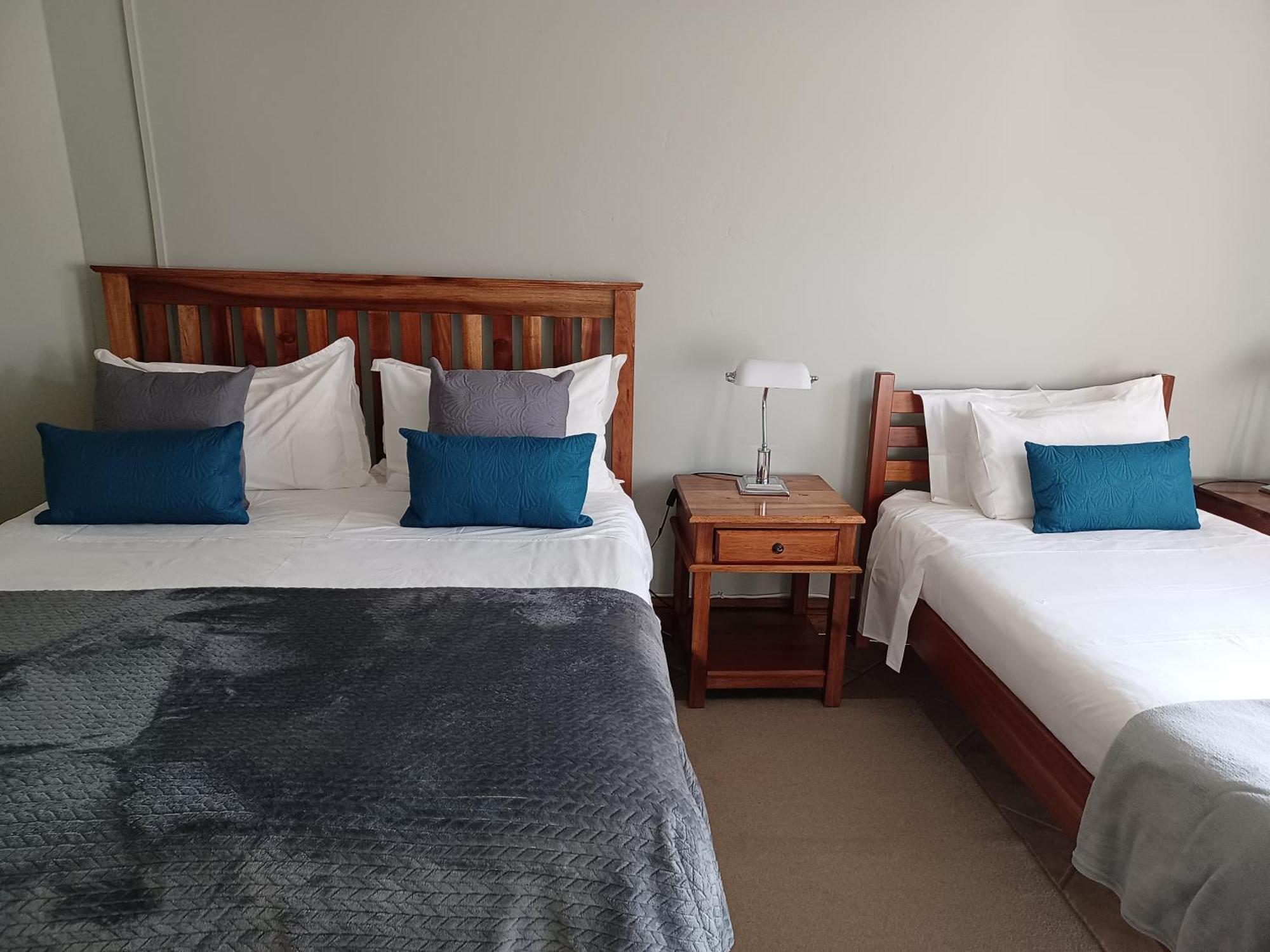Drakensberg Mountain Retreat Guest House เบิร์กวิลล์ ภายนอก รูปภาพ