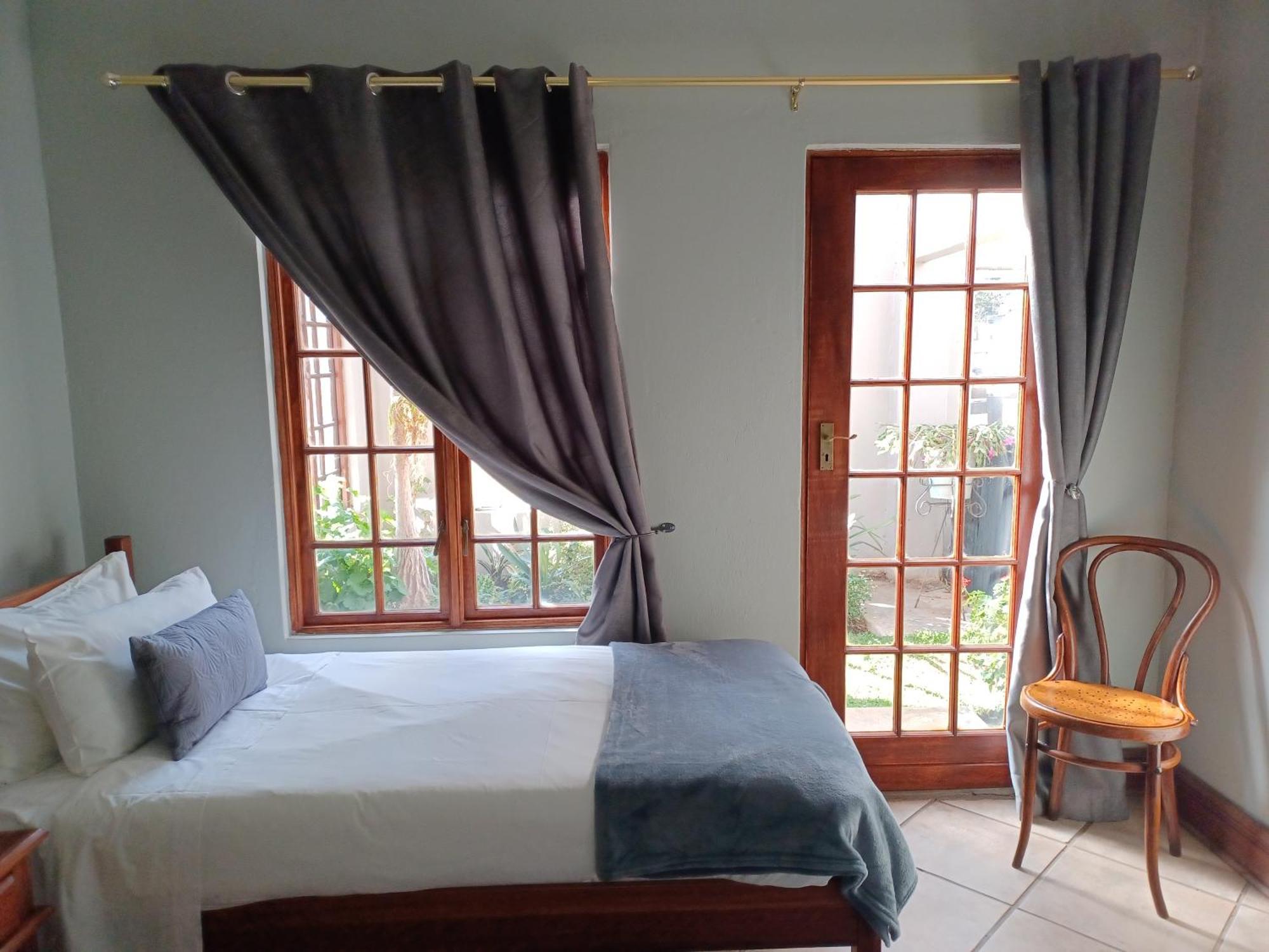 Drakensberg Mountain Retreat Guest House เบิร์กวิลล์ ภายนอก รูปภาพ