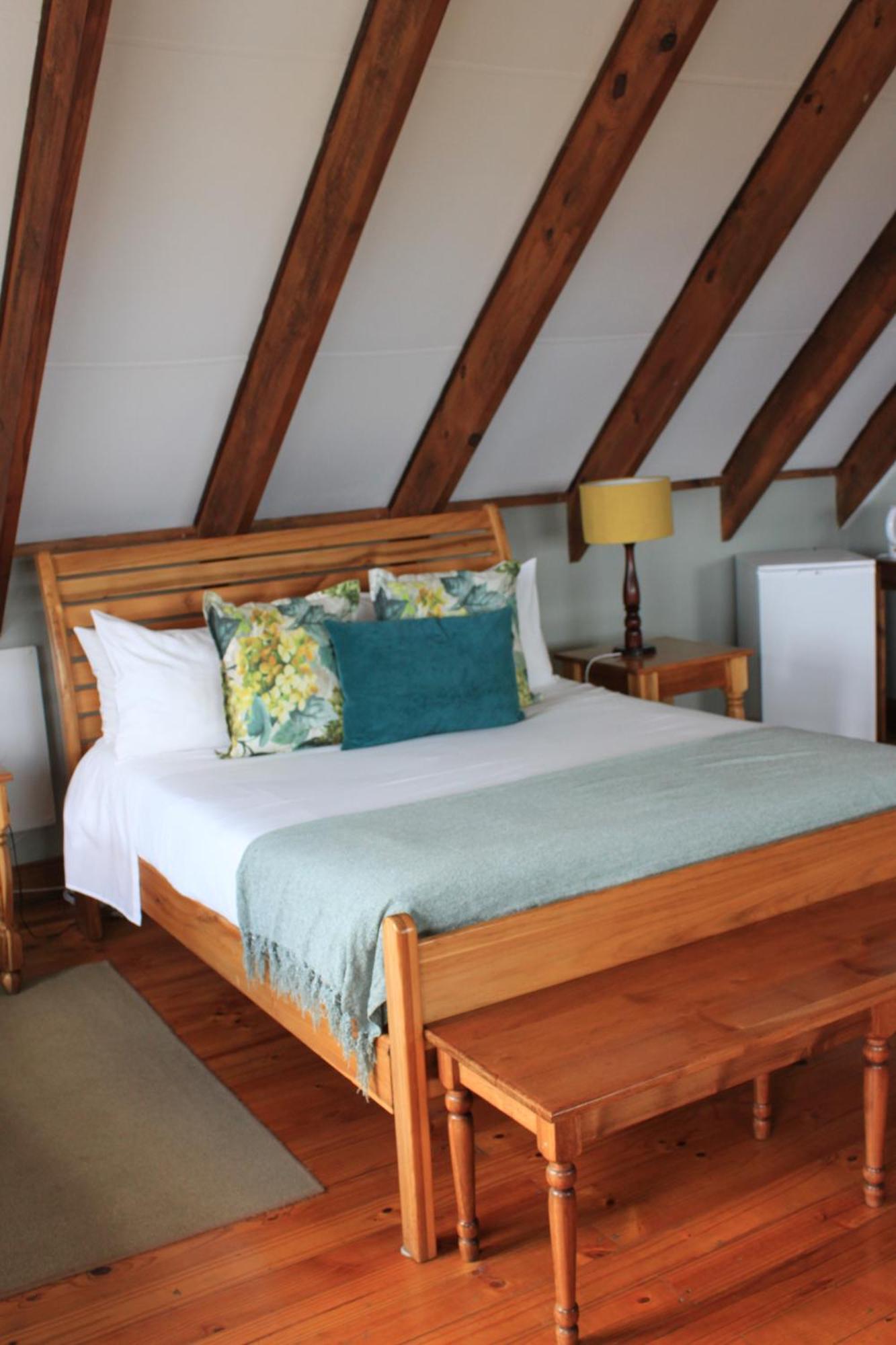 Drakensberg Mountain Retreat Guest House เบิร์กวิลล์ ภายนอก รูปภาพ